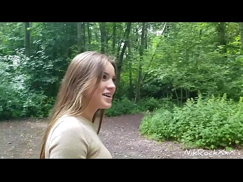 ❤️ Би Эвелина руу олон нийтийн газар овоолохыг санал болгосон! Тэр тийм гэж хэлсэн. Дараа нь би түүний өгзөг, аманд нь булцууг нь илбэв. Дараа нь тэр өөрөө уурлав. Порно видео манайд ☑