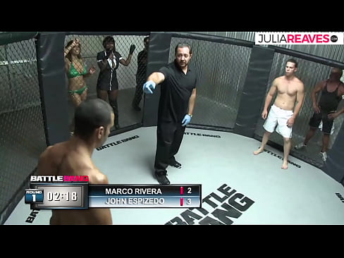 ❤️ Ultimate Fighter рингэн дээр тулалдсаны дараа шууд дугаартай охиныг галзуулав Порно видео манайд ☑